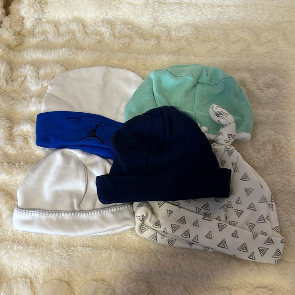 Lot of 5 Baby’s Hat Blue, White, and Green